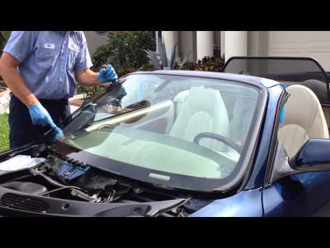 How to install windshield on a 2000 Jaguar XK8 with the Rolladeck