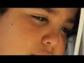 Salud examines the relationship between an alcoholic womanizer named 