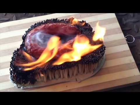 Como assar uma chouriça com 2400 fósforos