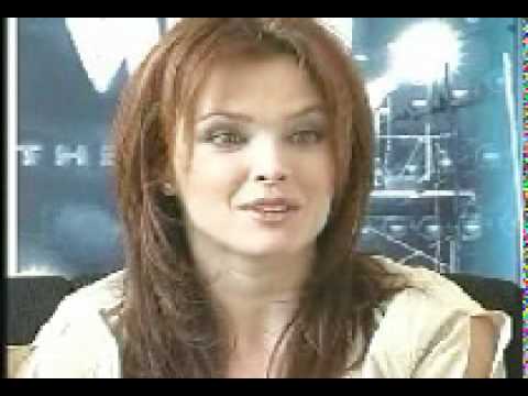 Dina Meyer
