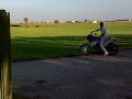 Molino troppo prepotente sulla sua moto