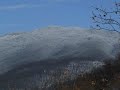 una passeggiata tra i monti attorno  a borgo val  di  taro per ammirare il paesaggi invernale