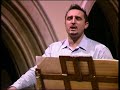 Polska pastorałka ludowa napisana ok XVIII.1. Oj, maluski, maluski, maluski, jako rękawickaAlboli tyz jakoby, jakoby kawałecek smycka.2. Cy nie lepiej by tobie, by Tobie siedzieć było w niebieWsak Twój Tatuś kochany, kochany nie wyganiał Ciebie.3. Tam wciornaska wygoda, wygoda, a tu bieda wsędzie,Ta Ci teraz dokuca, dokuca, ta i potem będzie.4. Tam Ty miałeś pościółkę, pościółkę i mietkie piernatki,Tu na to Twej nie stanie, nie stanie ubozuchnej Matki.5. Tam kukiołki jadałeś, jadałeś z carnuską i miodem,Tu się tylko zasilać, zasilać musis samym głodem.6. Tam pijałeś ceć jakie, ceć jakie słodkie małmazyje,Tu się Twoja gębusia, gębusia łez gorskich napije.7. Tam Ci zawse słuzyły, słuzyły prześlicne janioły,A tu lezys sam jeden, sam jeden jako palec goły.8. Hej, co się więc takiego, takiego Tobie, Panie stało,Ześ się na ten kiepski świat, kiepski świat przychodzić zachciało