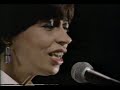 Nara Lećo - \"Samba de uma nota só\" e \"Samba do Avićo\" Nara Lećo - \"Samba de uma nota só\" e \"Samba do Avićo\"