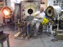 Ray Annenberg making a Knobbly Vase