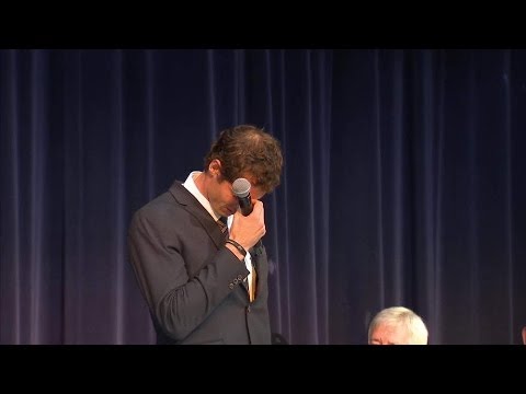 Andy Murray Struggles To Hold Back Tears As He Accepts Freedom Of Stirling