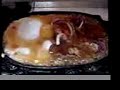 Frying up a beef bittet on Ben Thanh Market. From www.noodlepie.com