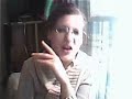 VIEJA LOCA CONVERSANDO CON SU HIJO AL TEL