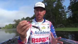 Buzzbait rigging tips from Jacob Wheeler