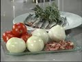 Sardinas, tomates y cebollas asados a las finas hierbas