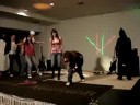Teatro con la cancion Everything de LifeHouse