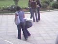 \"La broma de la moneda\" \"La broma de la moneda\"
