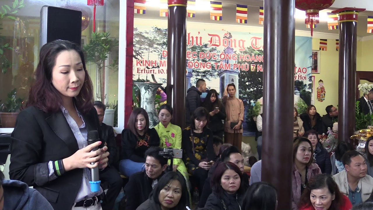 CS THANH TÂM TẠI ´TIỆC ÔNG HOÀNG MƯỜI´ PHỦ ĐỒNG TÂM ERFURT