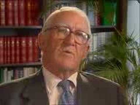Gough Whitlam and Malcolm Fraser - ...