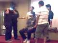 Demo E-Dymium Angkat orang guna 2 jari(sorang)