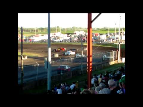 8-21-2001 heat KO.WMV