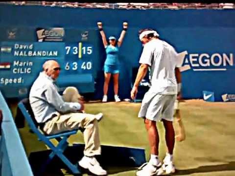 David Nalbandian kopie sędziego. Kicks linesman.