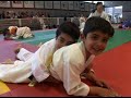 El club de judo de l'Hospitalet de l'Infant compleix aquest any el seu 20 aniversari. Per a celebrar-ho ha organitzat un conjunt d'activitats que van des d'una retrobada d'antics alumnes, un campionat escolar territorial, una entrega de regals per a tots els que participen en la festa fins a unes colònies judoques. Dissabte passat es va donar el tret de sortida a aquestes activitats amb un entrenament d'antics alumnes del club, al Poliesportiu de l'Hospitalet de l'Infant....