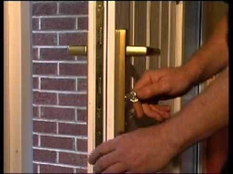 how to repair door lock