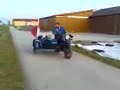 Kids im Ural Beiwagen Kids im Ural Beiwagen