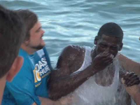 Oasis Church Beach Baptism 09'