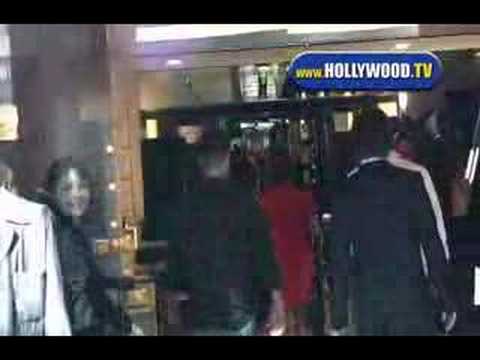 Victoria Beckham & Eva Longoria Shop Beverly Hills Together