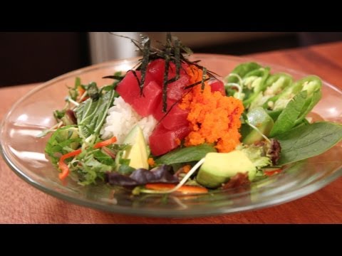 Raw fish with rice and vegetables (Hwedupbap) - YouTube