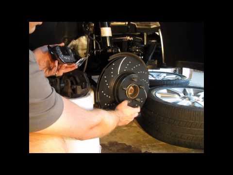 Range Rover MKIII – Replace Brake Pads and Rotors