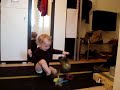Baby & Kater spielen zusammen (Lukas Rebel unser Zwerg) Baby & Kater spielen zusammen (Lukas Rebel unser Zwerg)