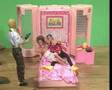 Barbie puta, Ken gay