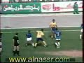 ماجد عبدالله  بحركة واحدة يسحب مدافعين