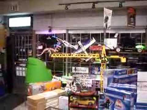 House Fly 2 landing at BoyToys Hobby ...