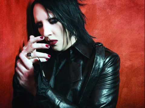 Tekst piosenki Marilyn Manson - Mommy Dear po polsku