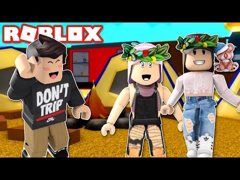 Campfire Story Time Gets Inappropriate Roblox Life In Paradise Roblox Funny Moments Minecraftvideos Tv