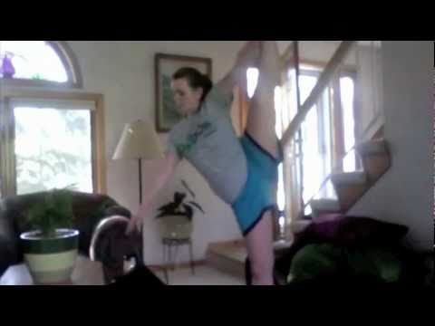 how to properly elevate a broken ankle