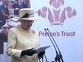 videos de The Queen visits the Prince's Trust