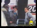 La minaccia di berlusconi e la smentita del giorno dopo condita con folklore sardo :D
