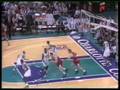 videos de MICHAEL JORDAN: 48 pts vs Charlotte (Playoffs 1995-Gm.1)