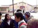 JOVENES JUNTANDOSE PARA MARCHAR
