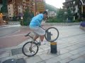 guig's avec son vélo sautan