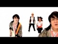 Everyone Connects Through My Window - Akim , Dafi , Mila
