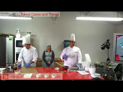 curso de chocolate - Sweet Cakes and Things esteve presente no festival do chocolate Óbidos 2013. Os cursos de Chocolateira integrados no Festival de Chocolate de Óbidos, são dir...