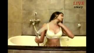 Poonam Pandey bathing secrets from www.tnmmisc.blogspot.com