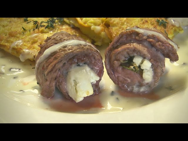  Gefüllte Putenbrust mit Schafskäse und Rosmarin