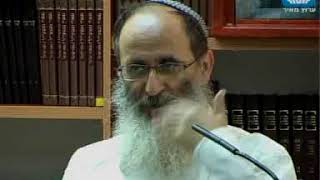 הרב אורי שרקי – פרשת ראה – “ראה אנכי נותן לפניכם היום” – יחס האמינות בין הראיה לשמיעה (מתוך סדרת לימוד בספר דברים)