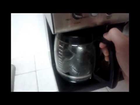 How To Clean A Coffee Maker