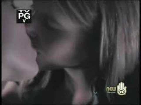 Spencer & Ashley (South of Nowhere) – Bleeding Love