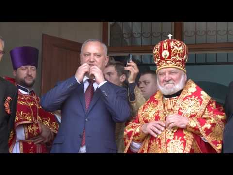 Președintele țării a vizitat Biserica Sfîntului Gheorghe din Taraclia.