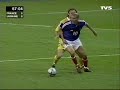 amazing zidane move and skills. i hope you will enjoy this one. music from daniel belanger a great & complete french artist from canada. thinking of it, belanger is also the name of my mother family side! : )
la musique est daniel belanger un artiste formidable du qu�bec/canada
