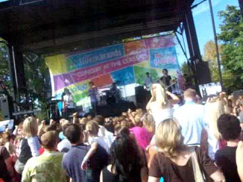 Jonas Brothers Concert at the New ...